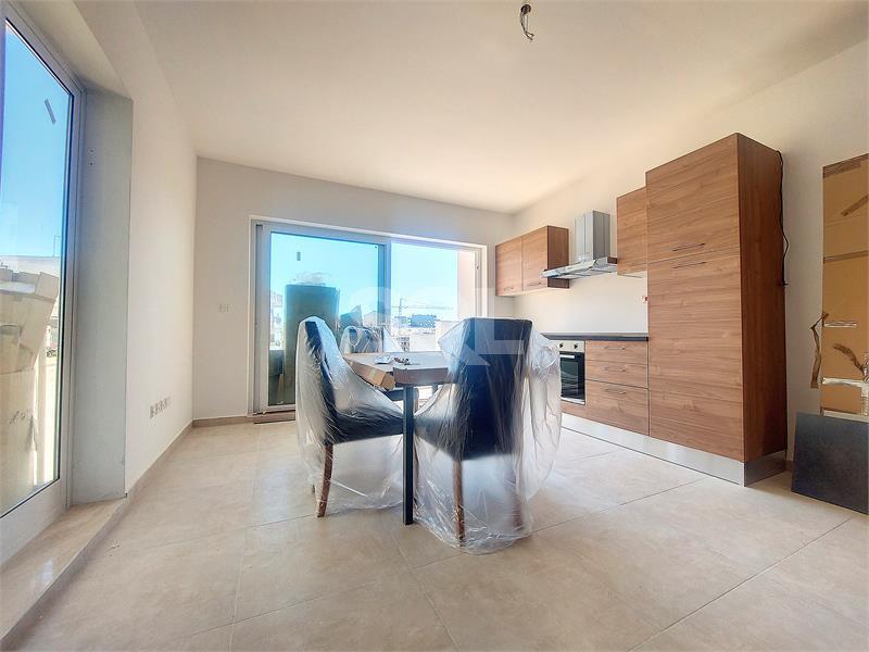 Apartment in Gzira To Rent