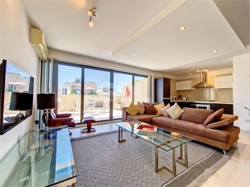 Penthouse in Ta' L-Ibrag To Rent