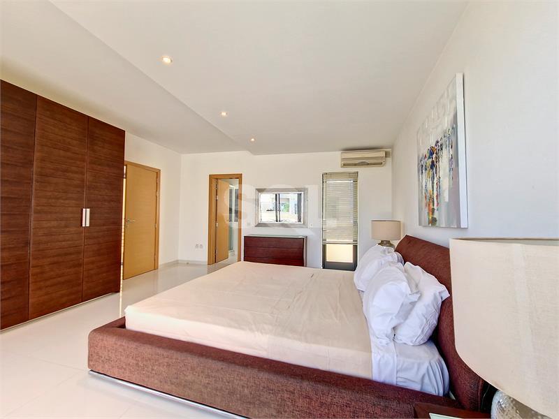 Penthouse in Ta' L-Ibrag To Rent