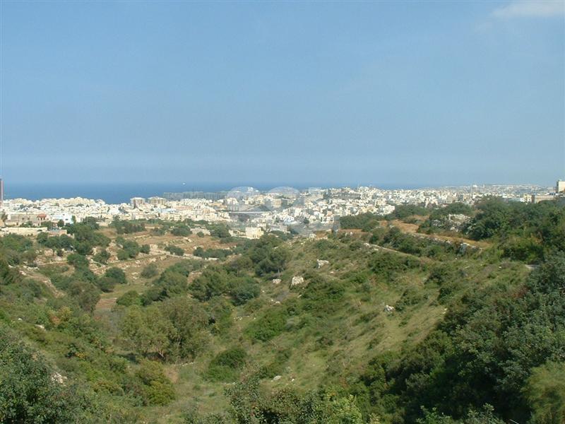 Apartment in Ta' L-Ibrag To Rent