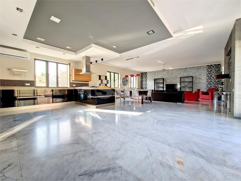 Villa in Mellieha To Rent