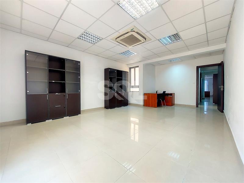Office in Ta' Xbiex For Sale