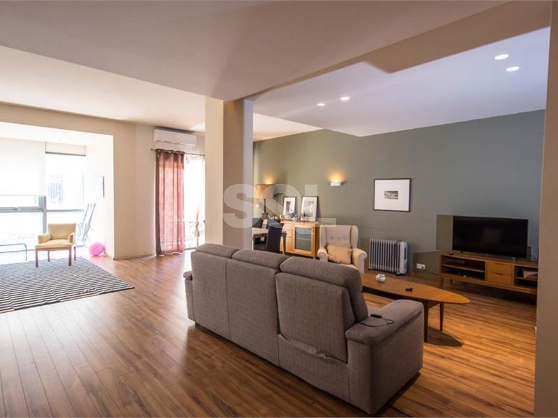 Apartment in Sliema To Rent