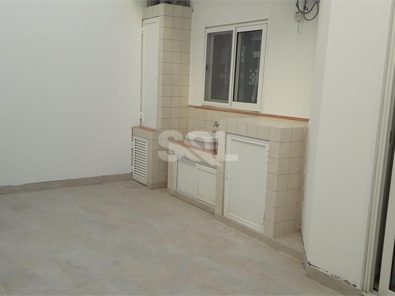 Terraced House in Swatar To Rent