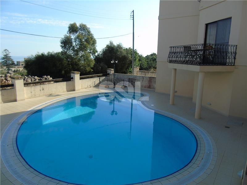 Villa in Madliena To Rent