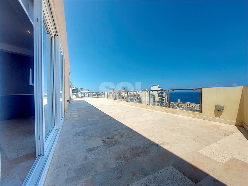 Penthouse in Sliema To Rent