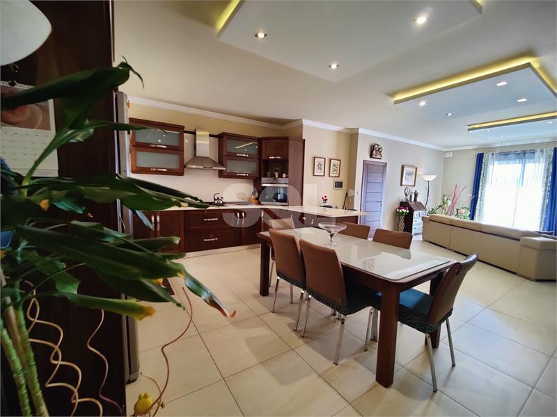 Apartment in Marsaxlokk For Sale