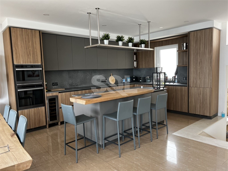 Penthouse in Sliema To Rent