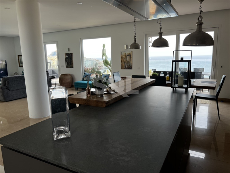 Penthouse in Sliema To Rent