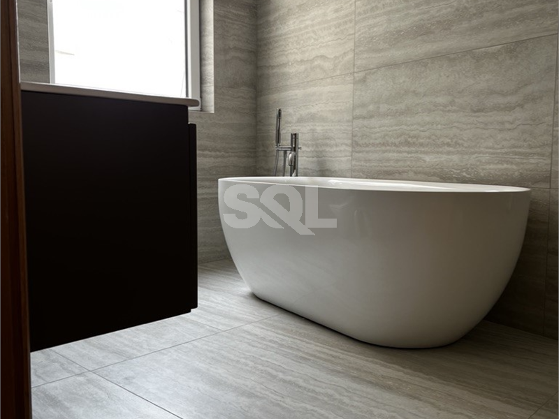 Penthouse in Sliema To Rent