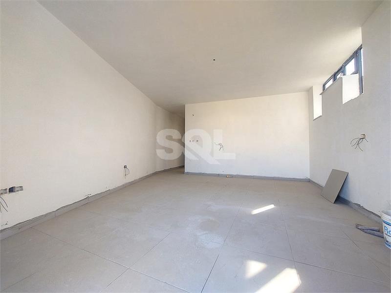 Apartment in Zabbar For Sale
