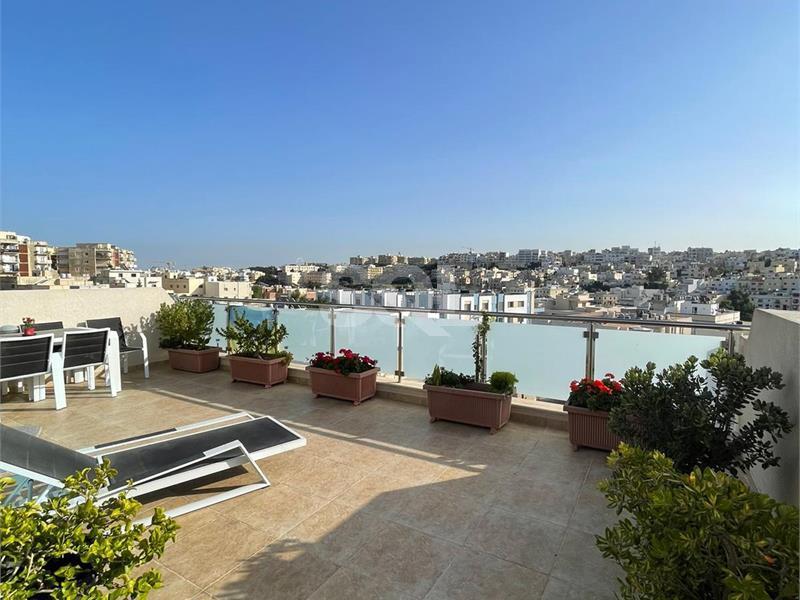 Penthouse in Swieqi To Rent