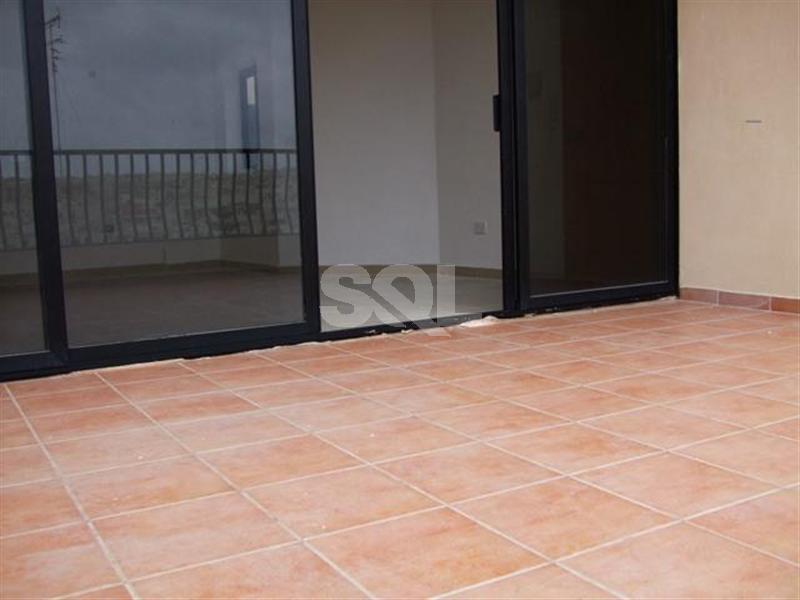 Penthouse in Birkirkara To Rent