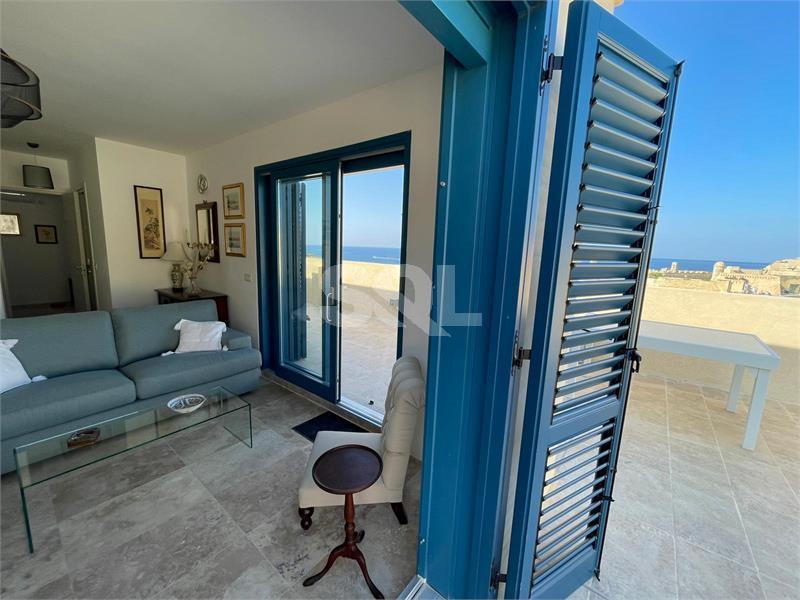Penthouse in Valletta To Rent