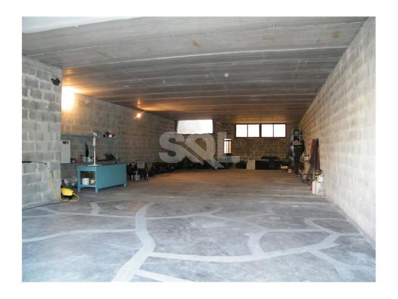 Warehouse in Qormi For Sale / To Rent