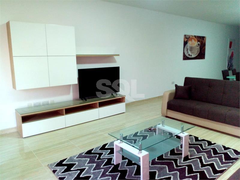 Apartment in Marsascala To Rent