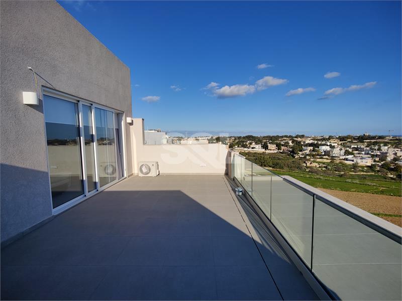 Penthouse in Naxxar To Rent