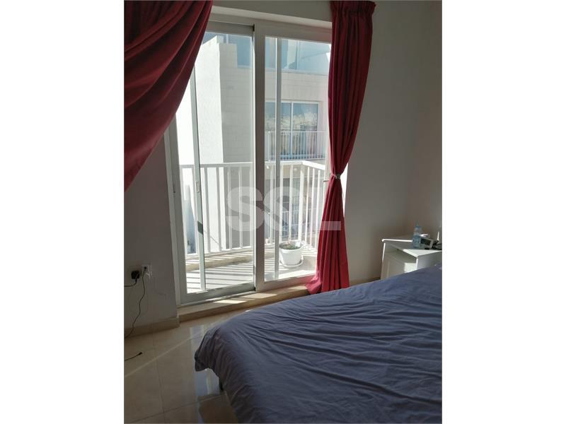 Penthouse in Gzira To Rent