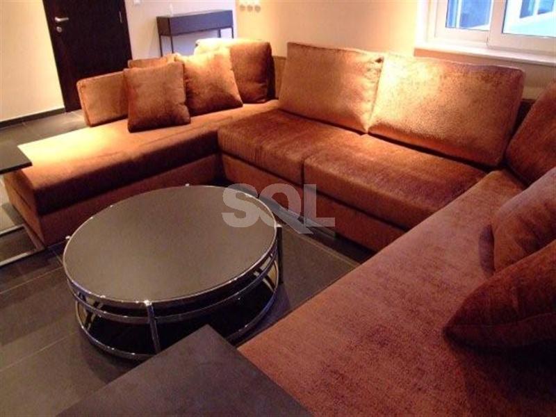 Penthouse in Ta' Xbiex To Rent