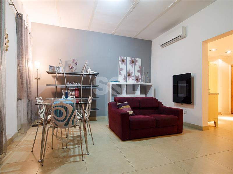 Apartment in Valletta To Rent