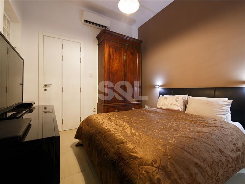 Apartment in Valletta To Rent