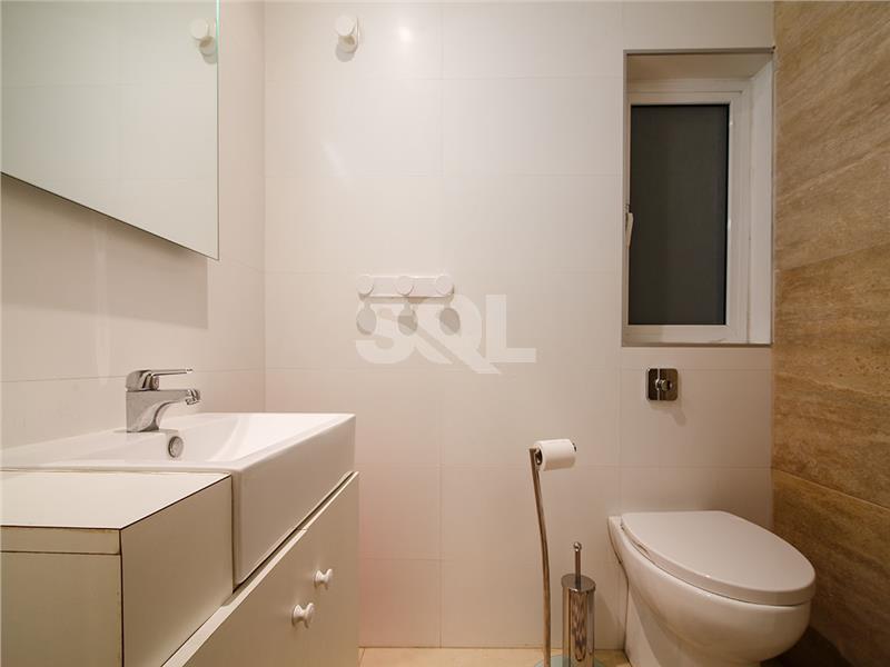 Apartment in Valletta To Rent