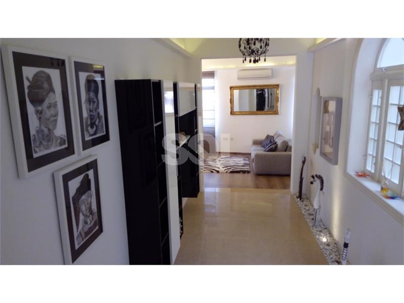 Apartment in Valletta To Rent