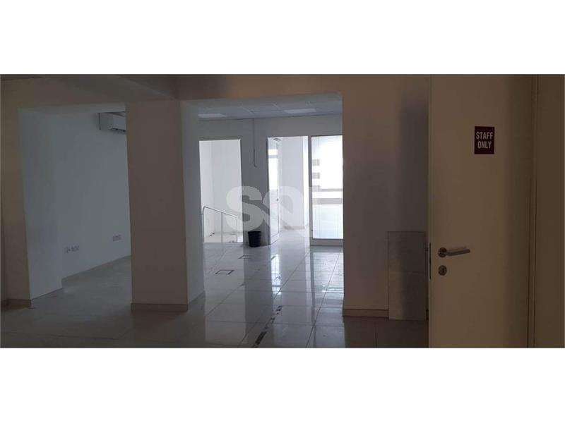 Retail/Catering in Sliema To Rent