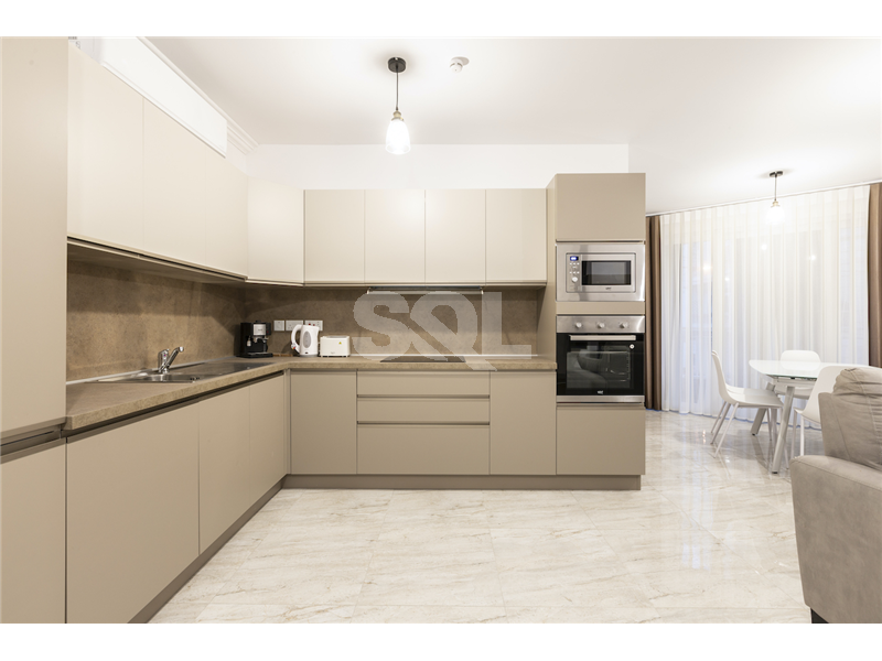 Apartment in Gzira To Rent