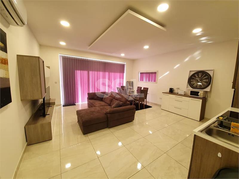 Maisonette in Santa Venera To Rent