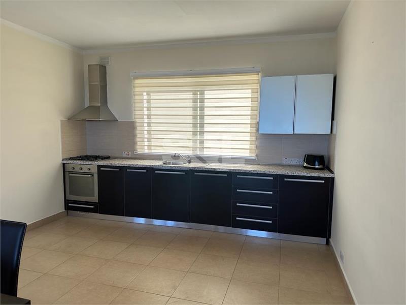 Semi-Detached Maisonette in Madliena To Rent