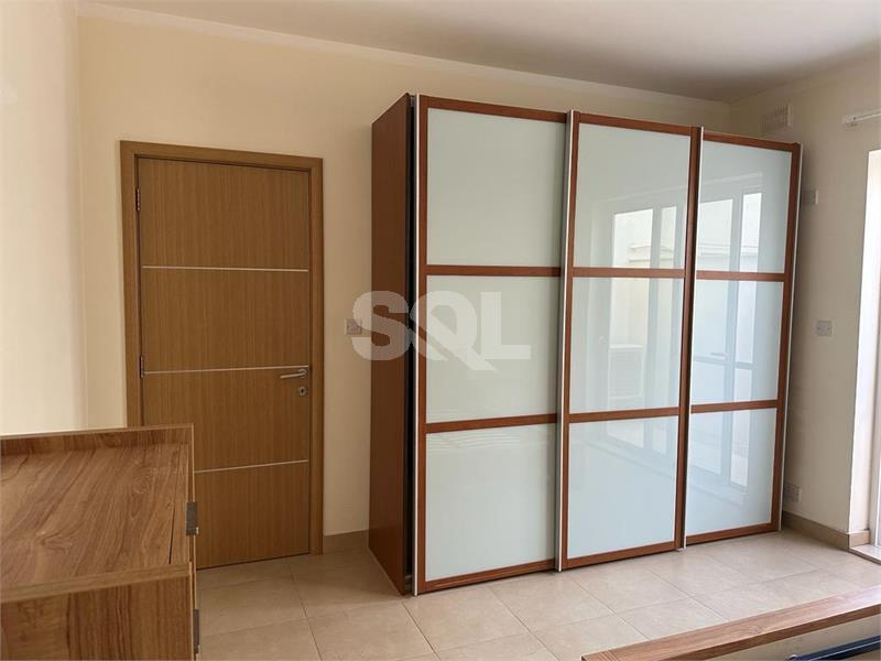 Semi-Detached Maisonette in Madliena To Rent