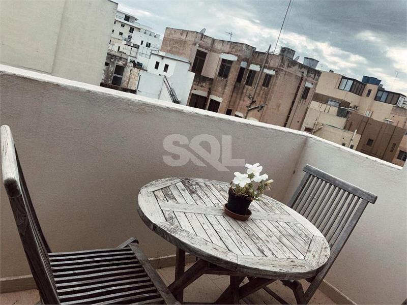 Apartment in Gzira To Rent