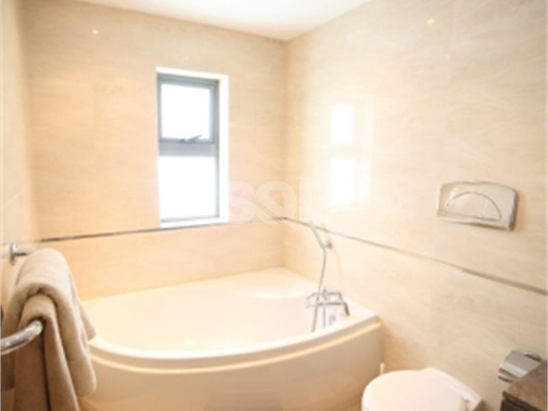 Penthouse in Swieqi To Rent