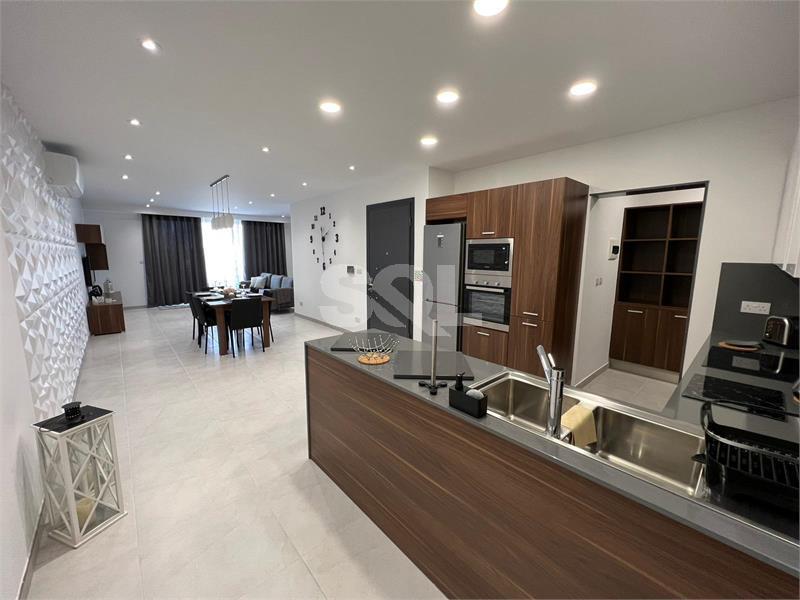 Apartment in Zebbug To Rent