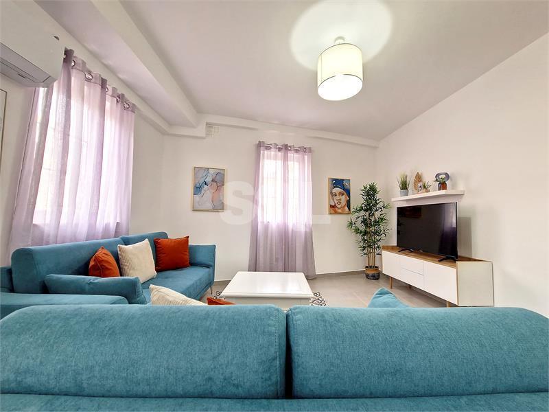 Apartment in Gzira To Rent