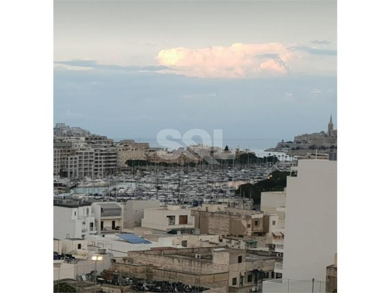 Penthouse in Msida To Rent