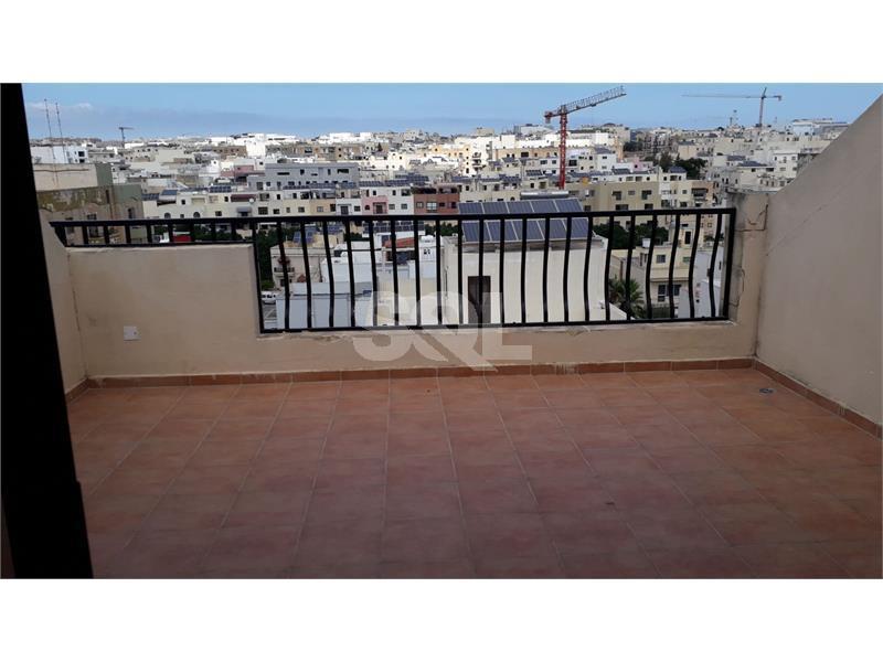 Penthouse in Birkirkara To Rent