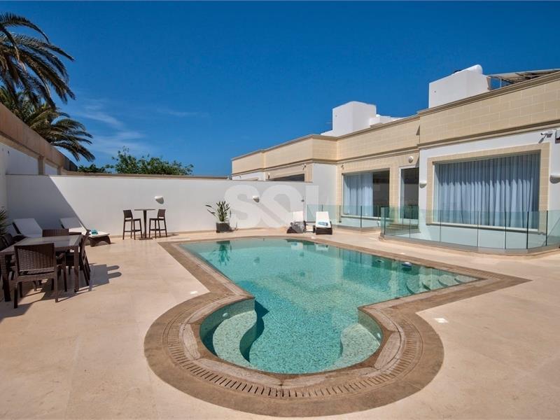 Villa in Mellieha To Rent