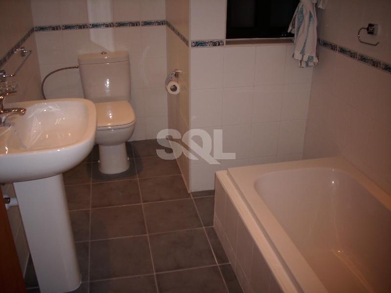 Apartment in Marsascala To Rent