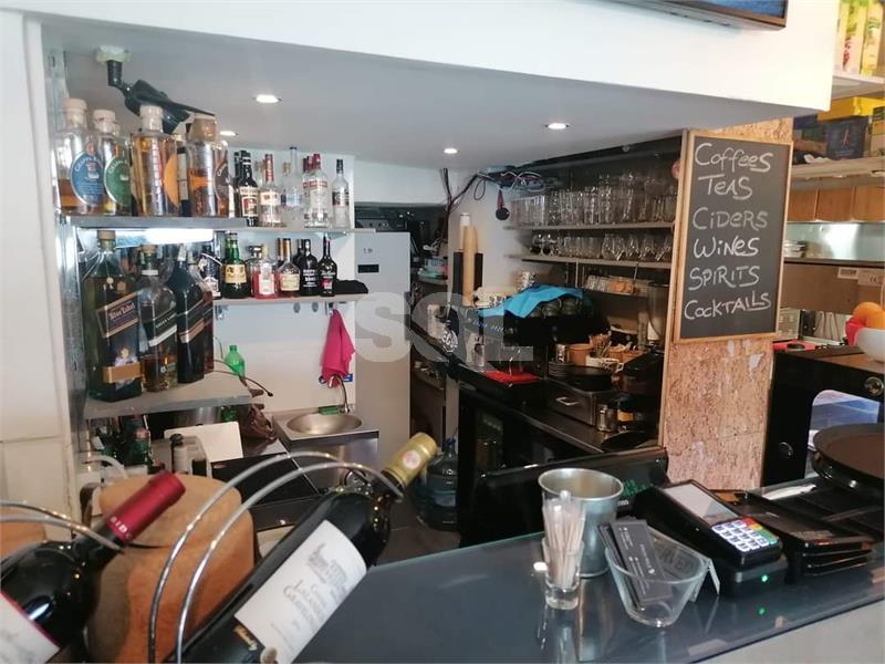 Bar/Pub in Ta' Xbiex To Rent