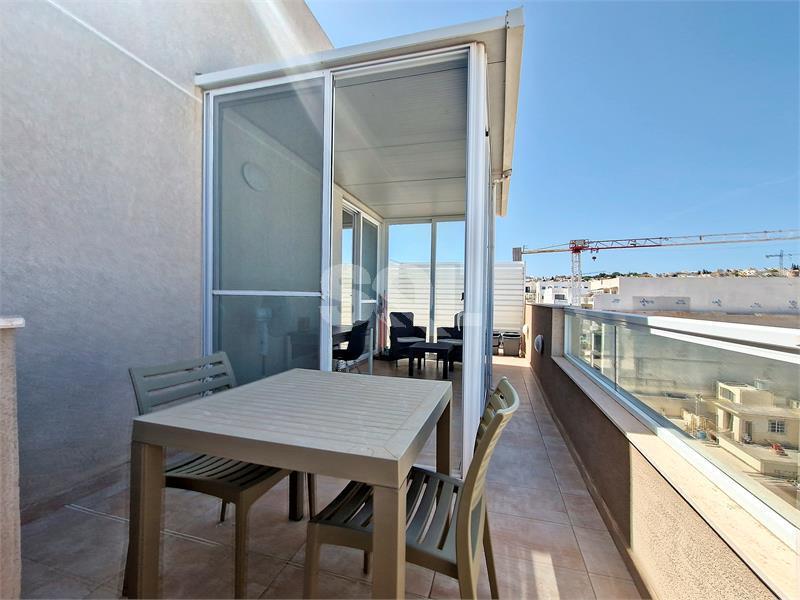 Studio Penthouse in Gzira To Rent