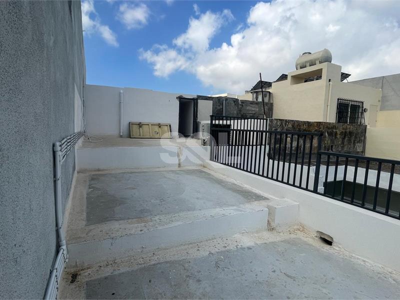 Terraced House in Birkirkara To Rent