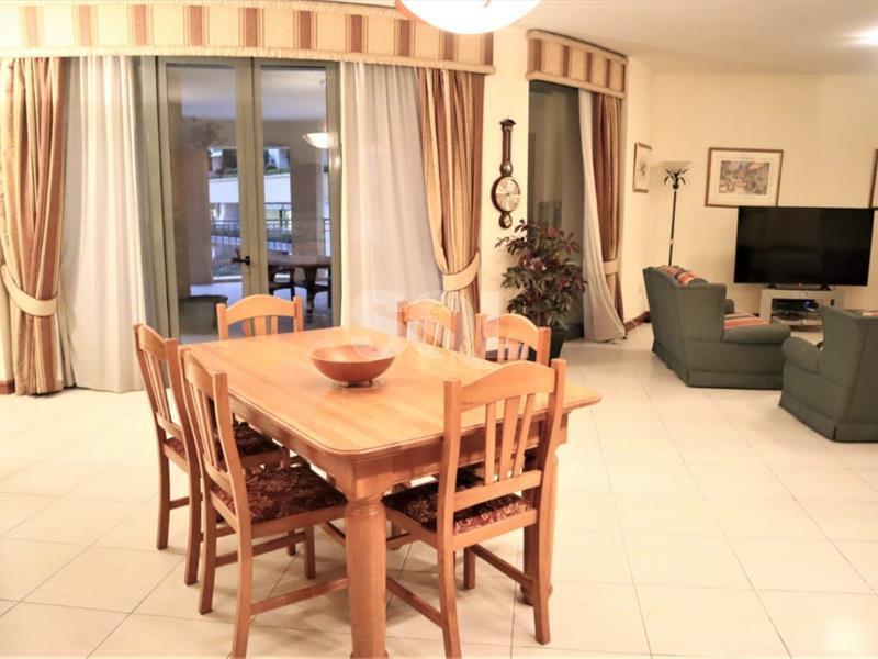 Apartment in Portomaso To Rent