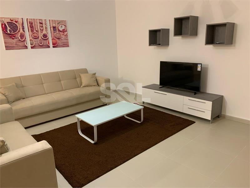 Apartment in Qawra To Rent