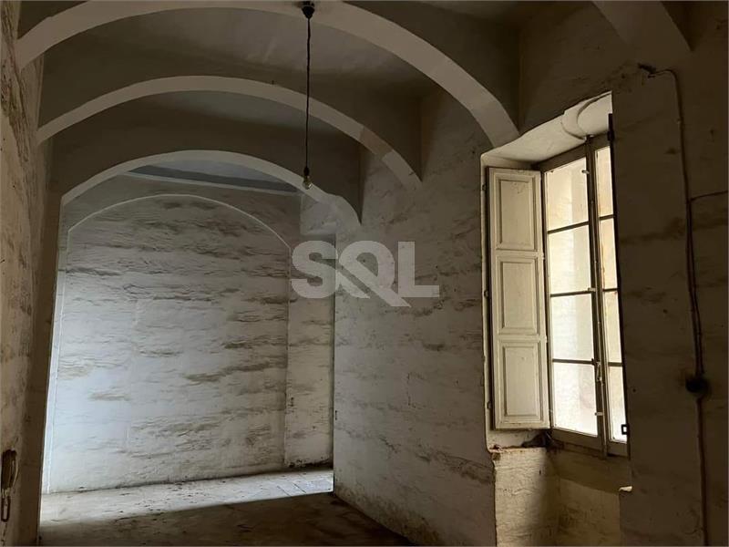 House of Character in Valletta To Rent