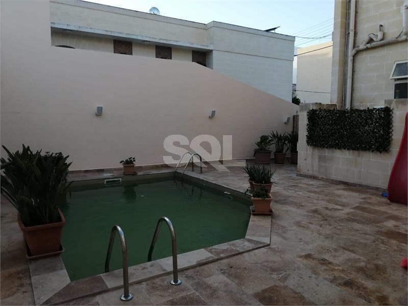 Villa in Kappara To Rent