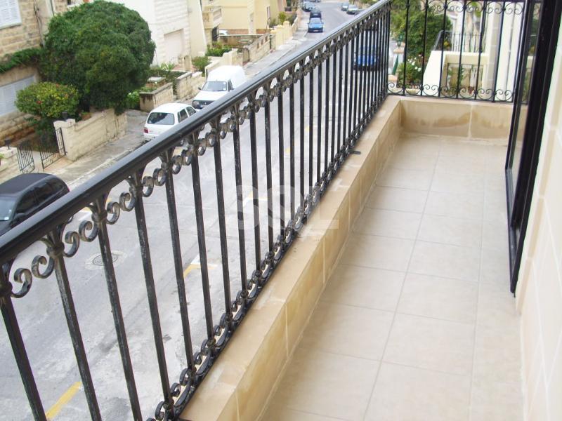 Apartment in Swieqi To Rent