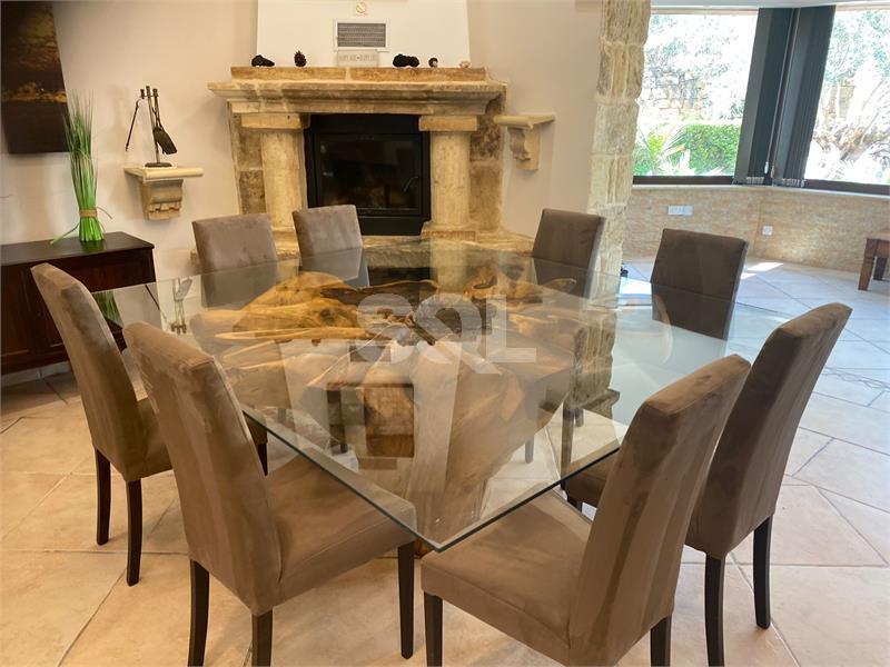 Detached Villa in Bidnija To Rent