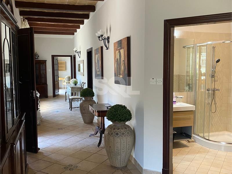 Detached Villa in Bidnija To Rent